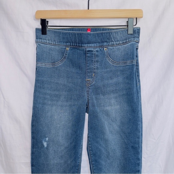 Spanx Medium Wash Distressed Ankle Skinny Jeans size small - Picture 4 of 7